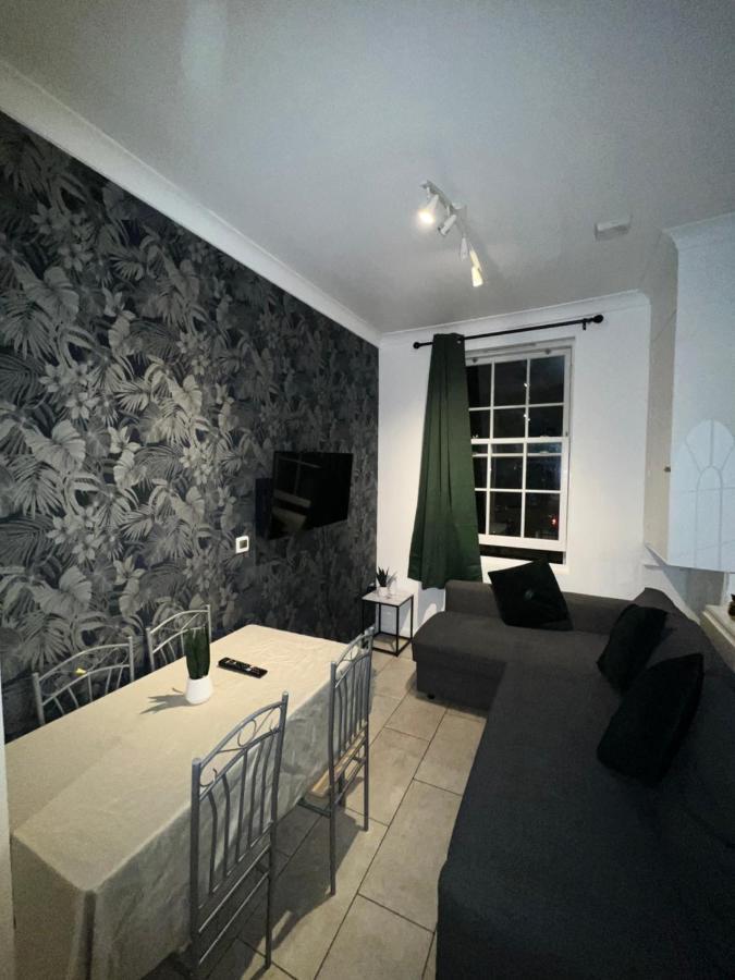 "Bright & Spacious" 3 Bedroom Flat By Kings Cross, St Pancras Station!!!!64 London Eksteriør bilde