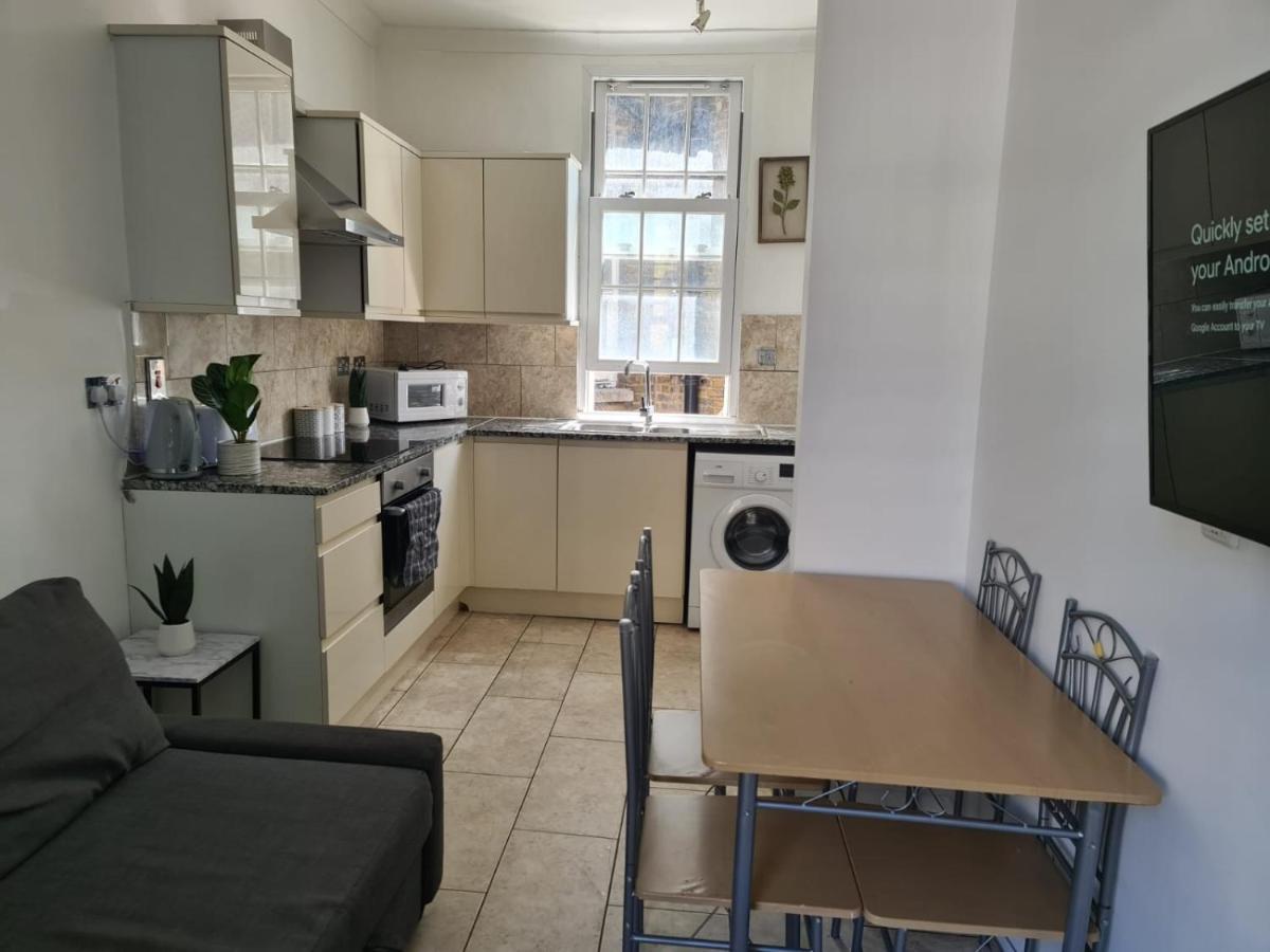 "Bright & Spacious" 3 Bedroom Flat By Kings Cross, St Pancras Station!!!!64 London Eksteriør bilde