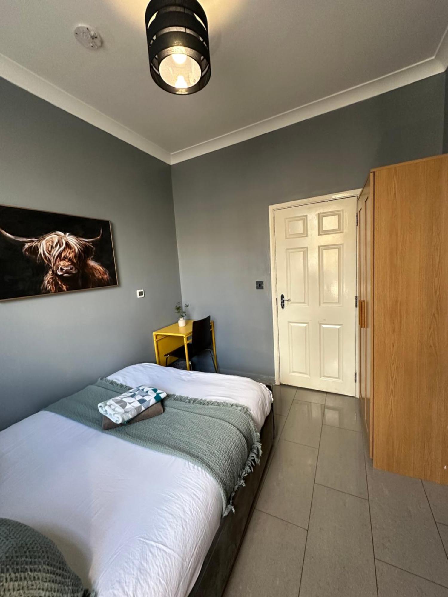"Bright & Spacious" 3 Bedroom Flat By Kings Cross, St Pancras Station!!!!64 London Eksteriør bilde