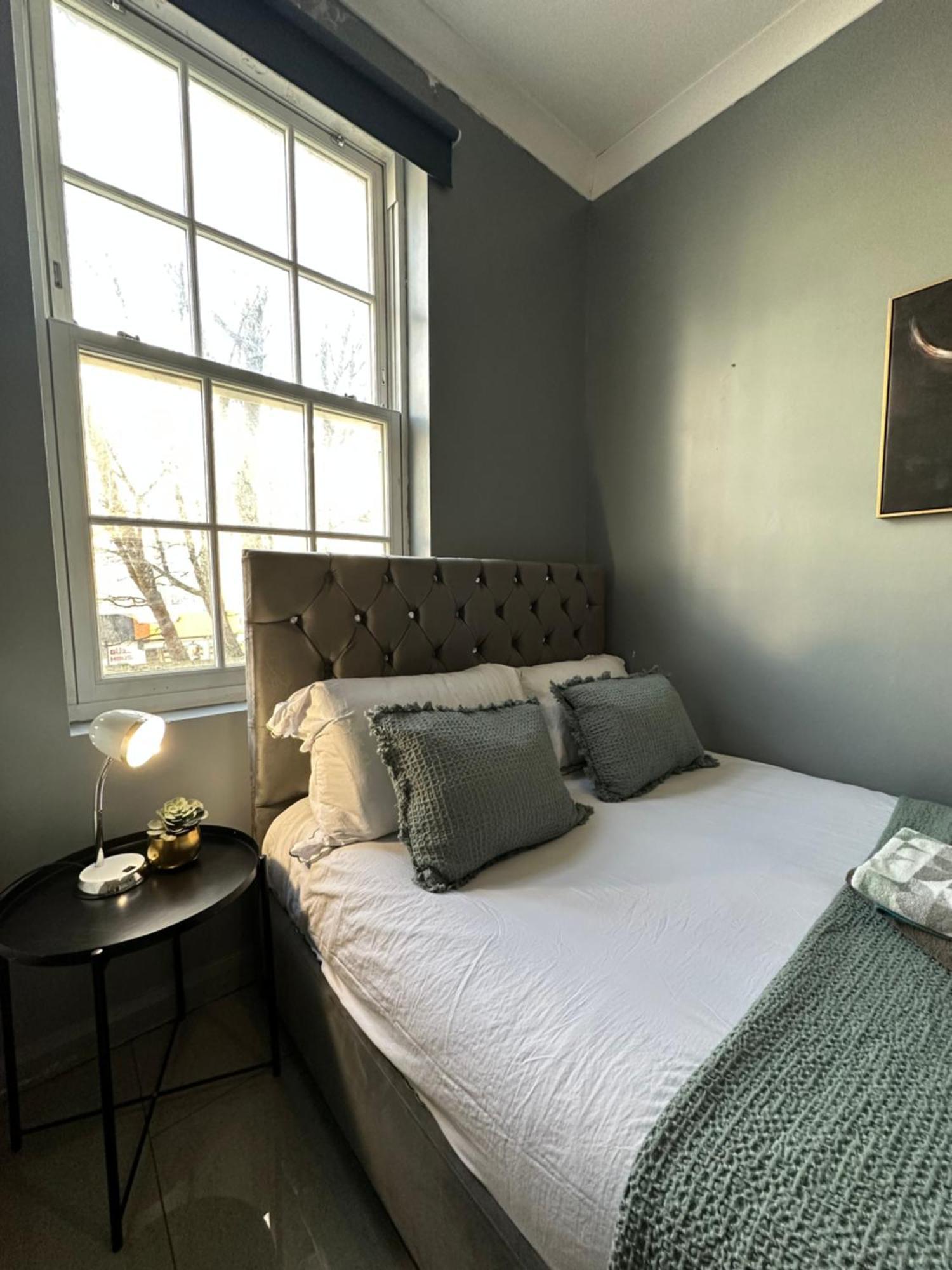 "Bright & Spacious" 3 Bedroom Flat By Kings Cross, St Pancras Station!!!!64 London Eksteriør bilde