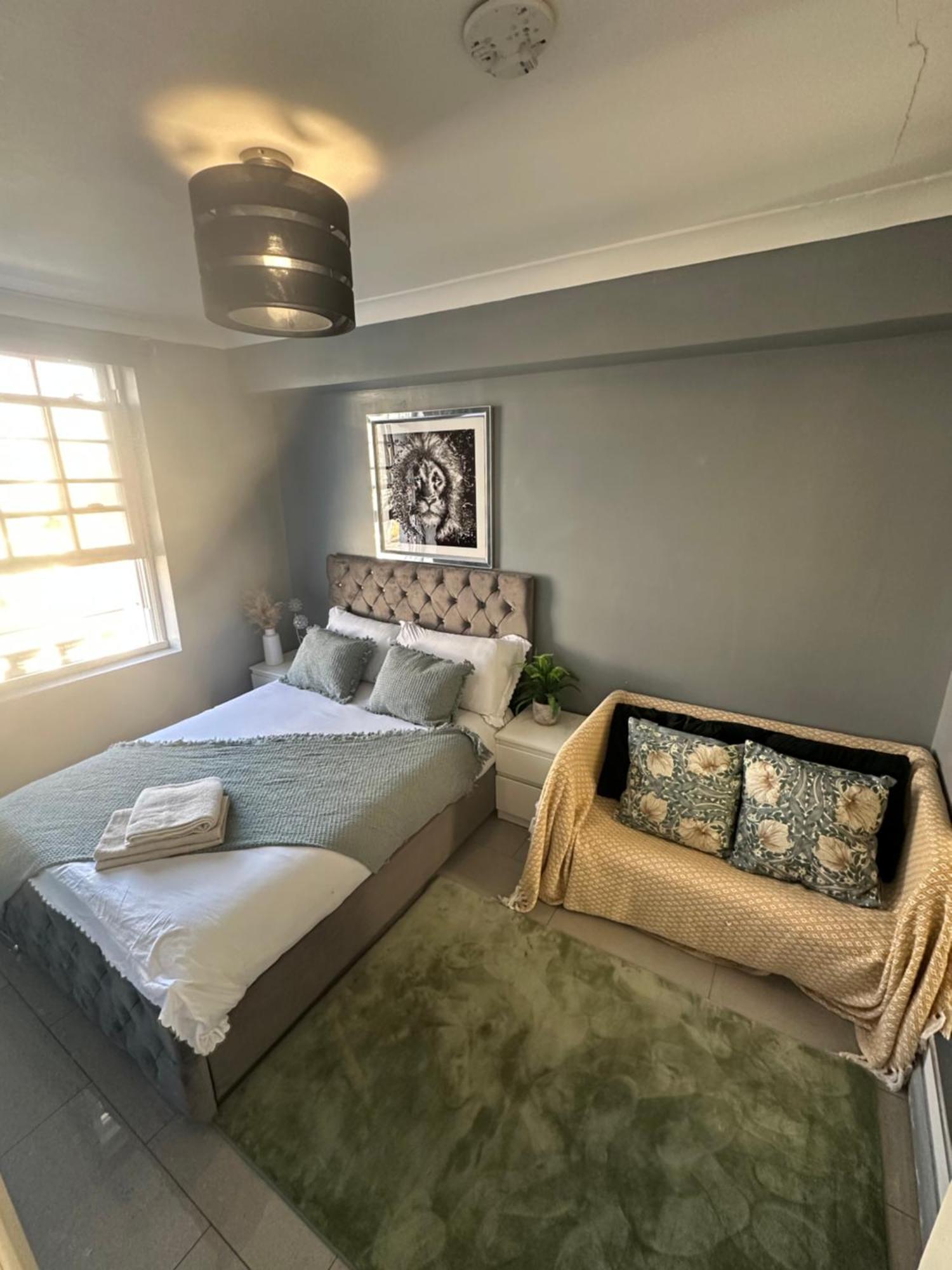 "Bright & Spacious" 3 Bedroom Flat By Kings Cross, St Pancras Station!!!!64 London Eksteriør bilde
