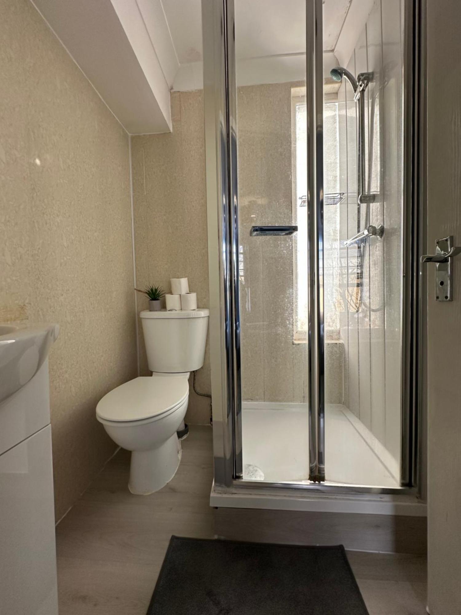 "Bright & Spacious" 3 Bedroom Flat By Kings Cross, St Pancras Station!!!!64 London Eksteriør bilde