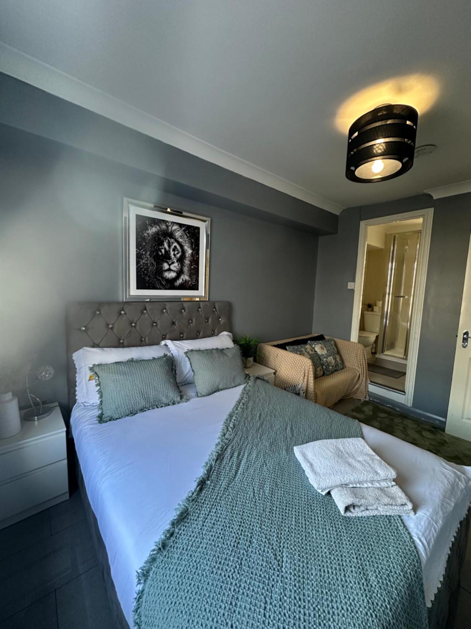 "Bright & Spacious" 3 Bedroom Flat By Kings Cross, St Pancras Station!!!!64 London Eksteriør bilde