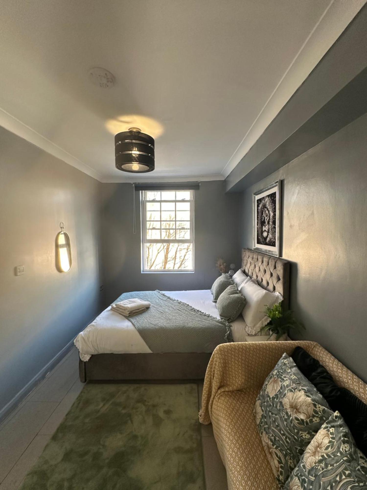 "Bright & Spacious" 3 Bedroom Flat By Kings Cross, St Pancras Station!!!!64 London Eksteriør bilde